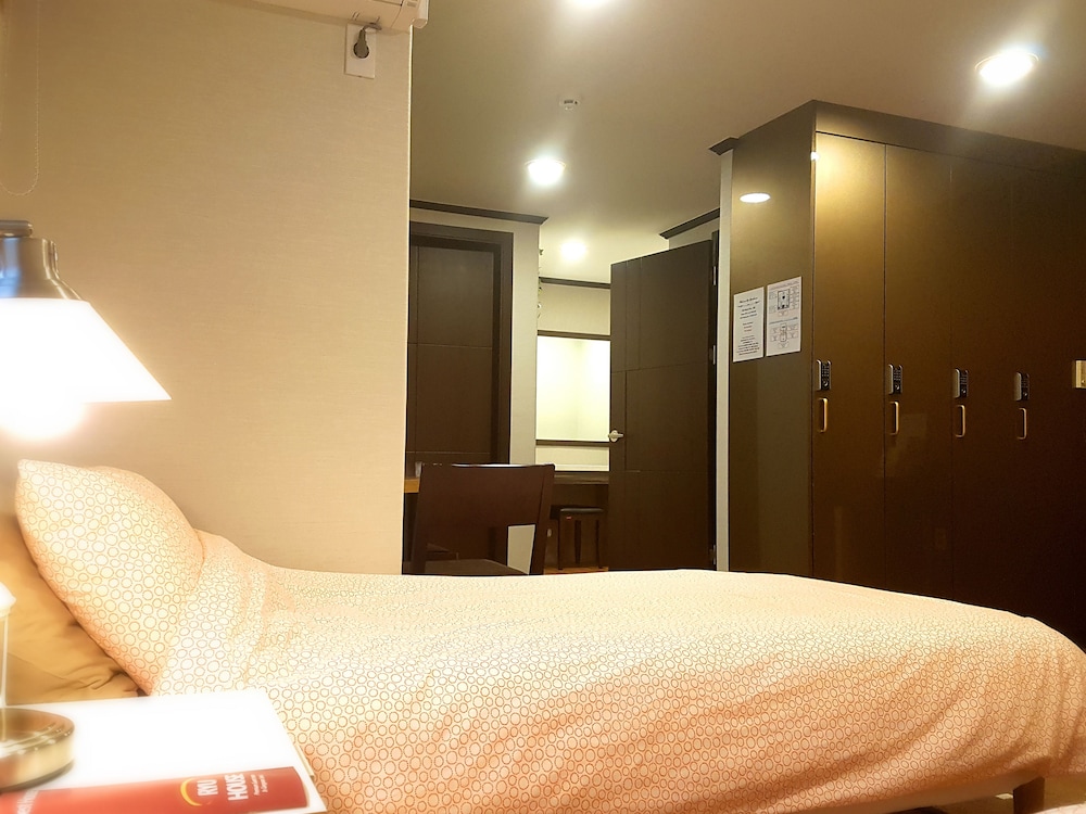 Ryu Guest House 25/72