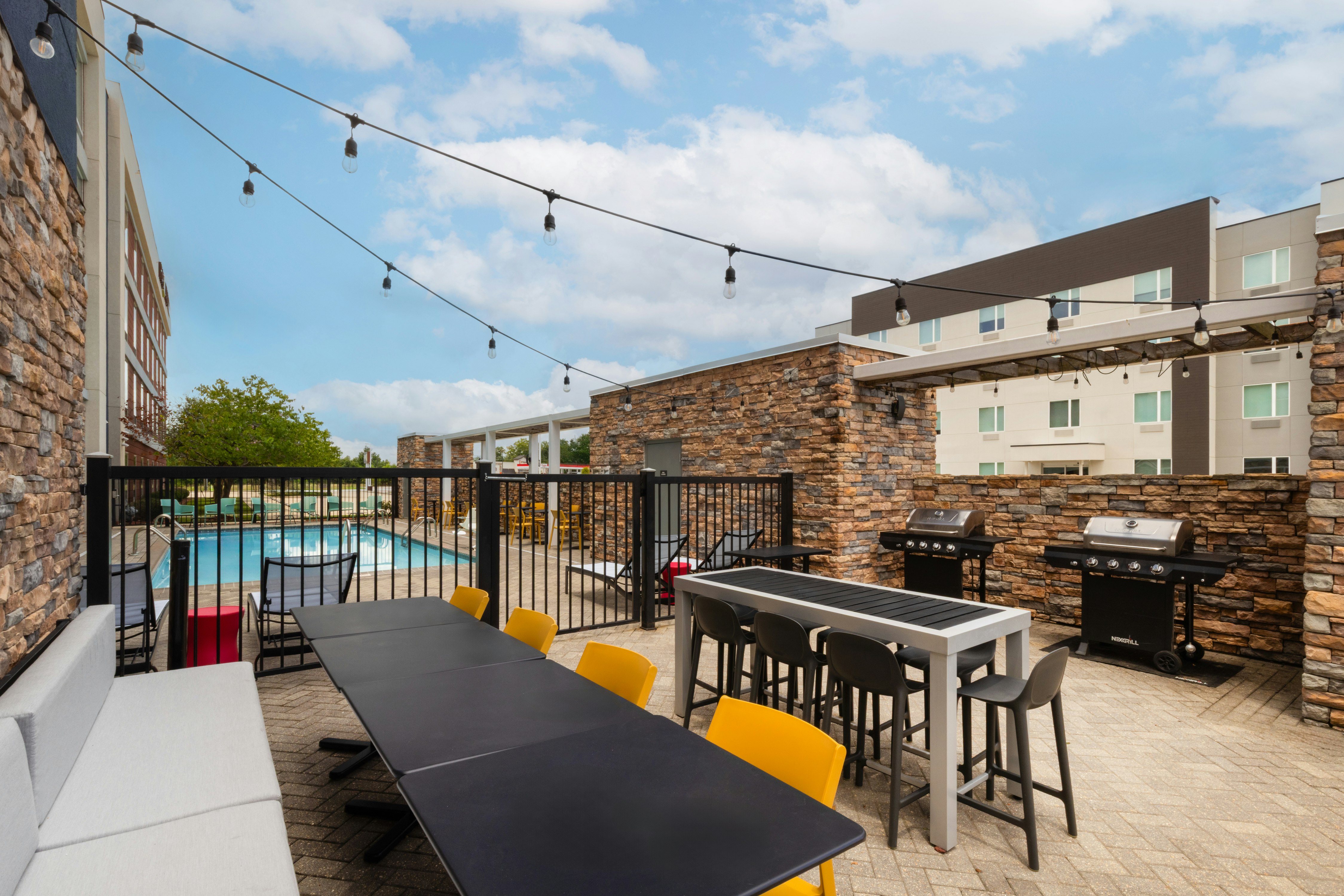 Home2 Suites By Hilton Gonzales 57/60