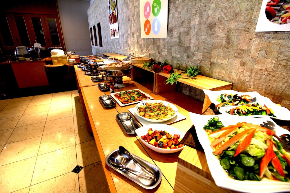 restaurant cafeteria