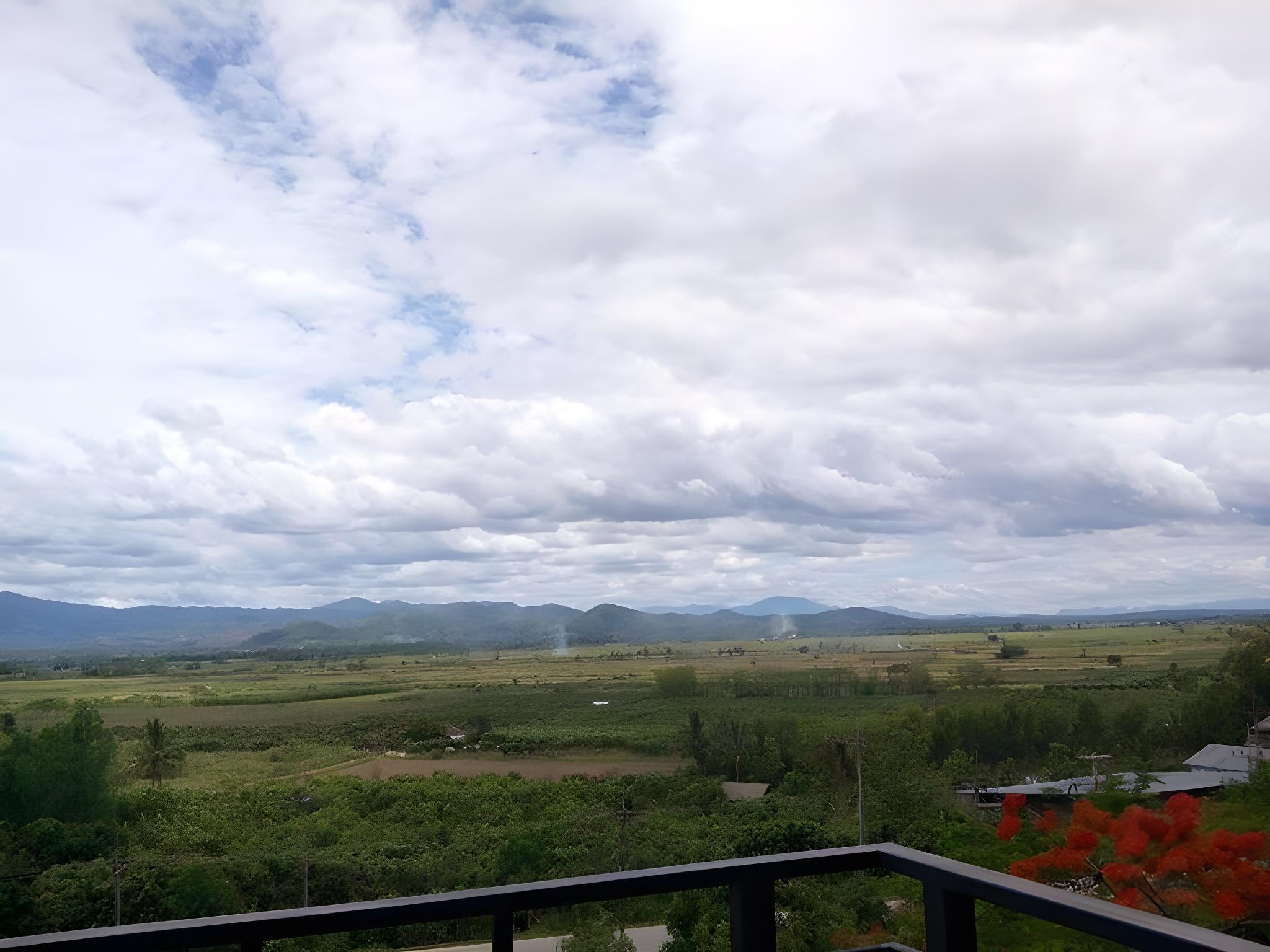 Thaton Hill Resort 22/32