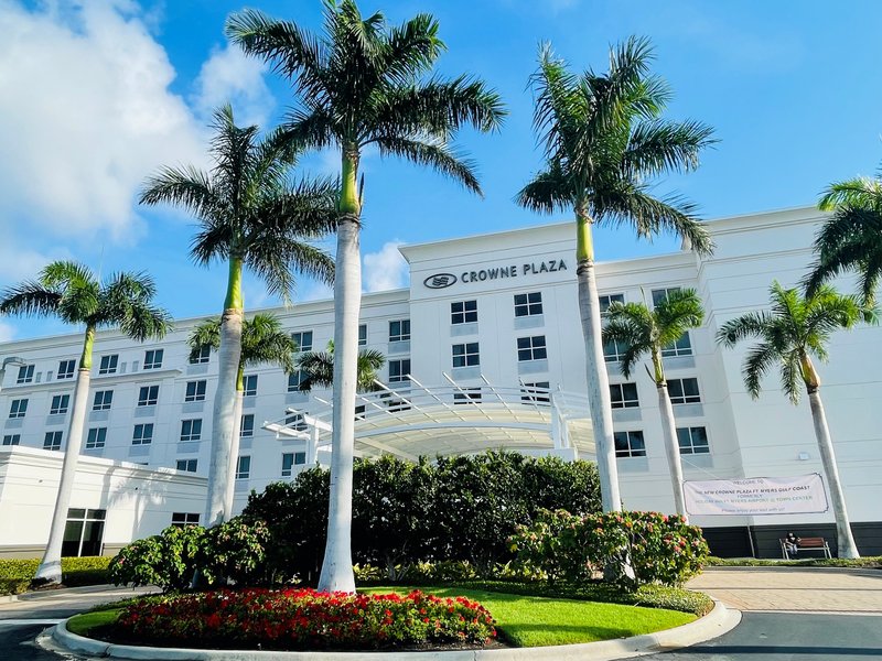Crowne Plaza Ft. Myers Gulf Coast, An Ihg Hotel 8/78