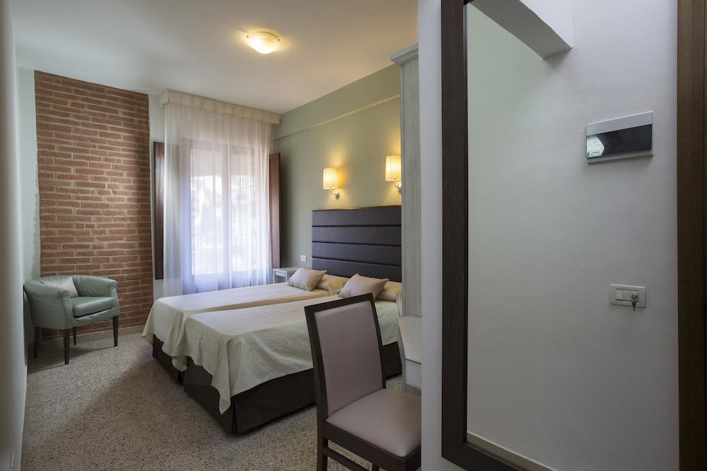 Hotel Alma Domus 14/33
