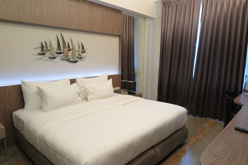 Super, Luxury, King Bed, Hot Tub