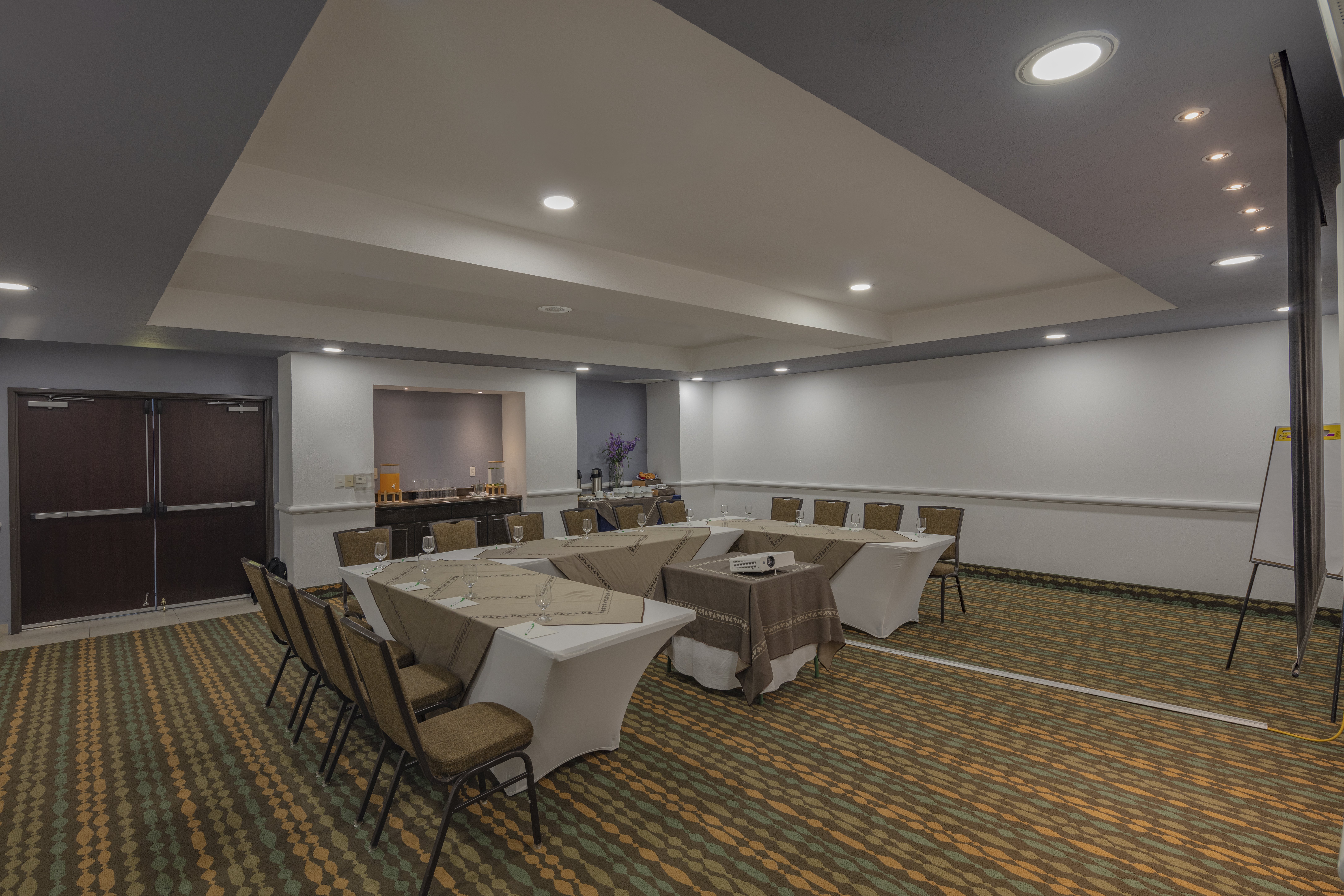 Holiday Inn Puebla La Noria 68/77