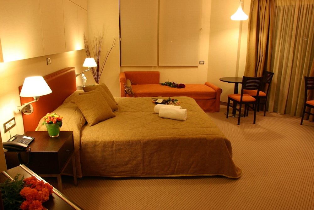 ALEXANDROS BOUTIQUE HOTEL 13/70