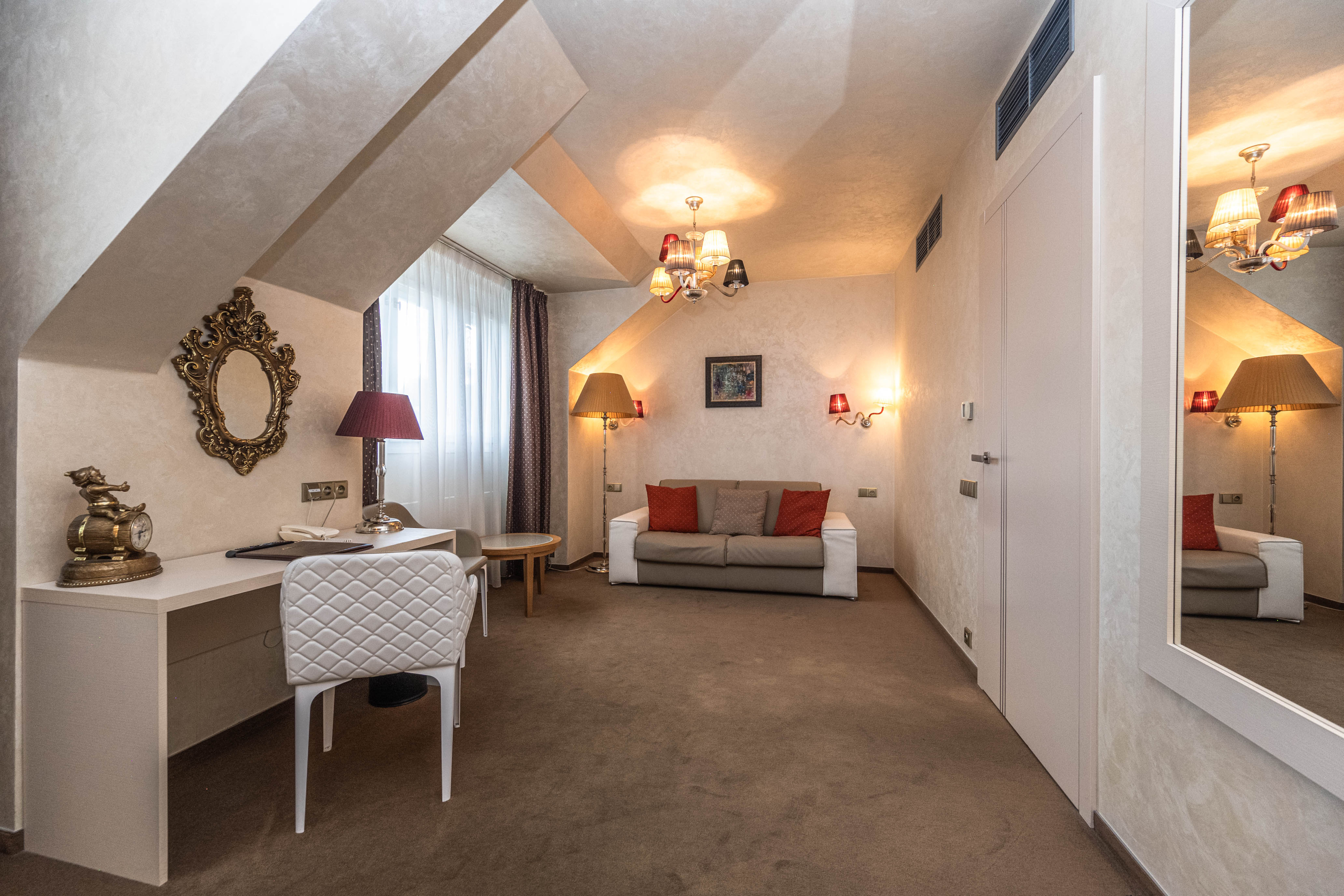 Studio, Attic