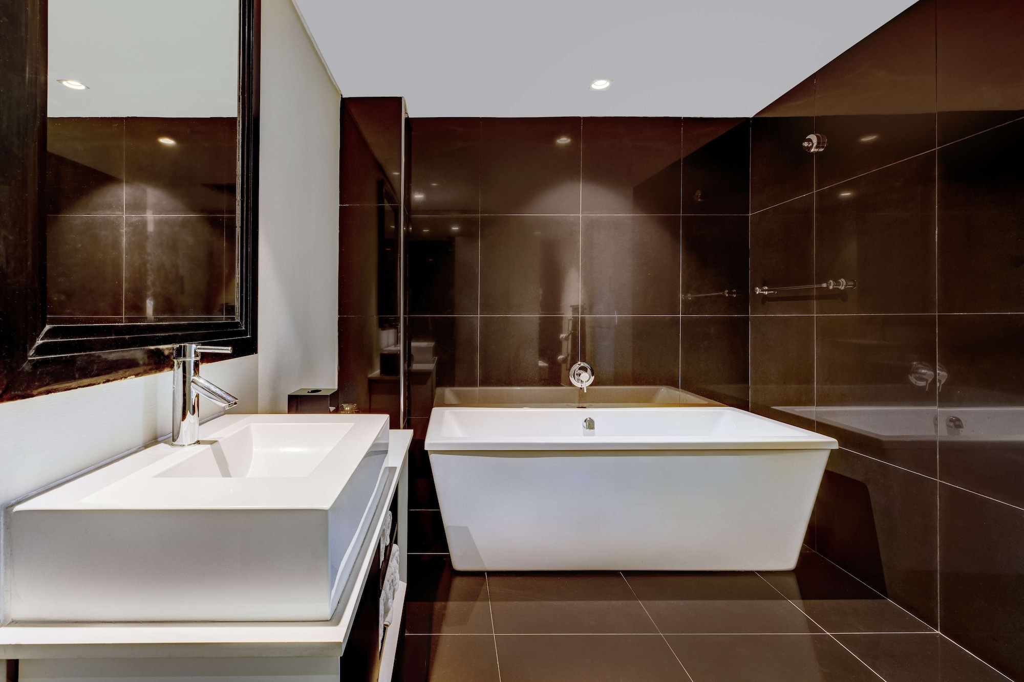 Suite, King Bed, Lounge Access, Radisson Blu Lagos Ikeja 7/7