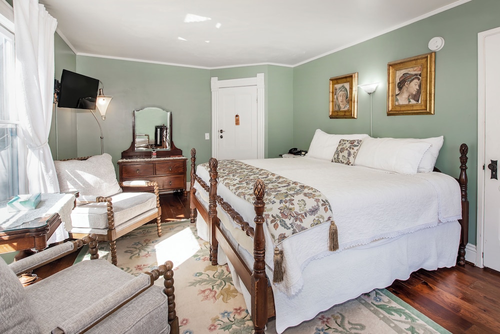 Bath Street Inn 23/50