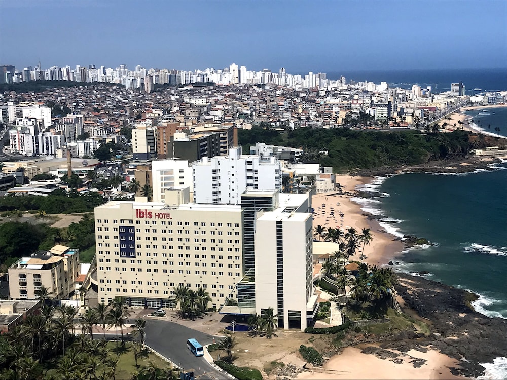 Ibis Salvador Rio Vermelho 5/73