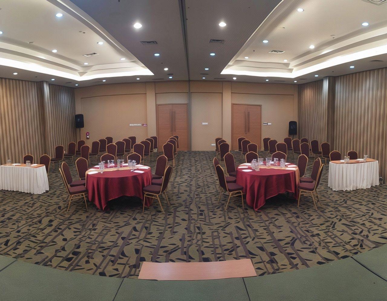 Maxonehotels At Vivo Palembang 47/50