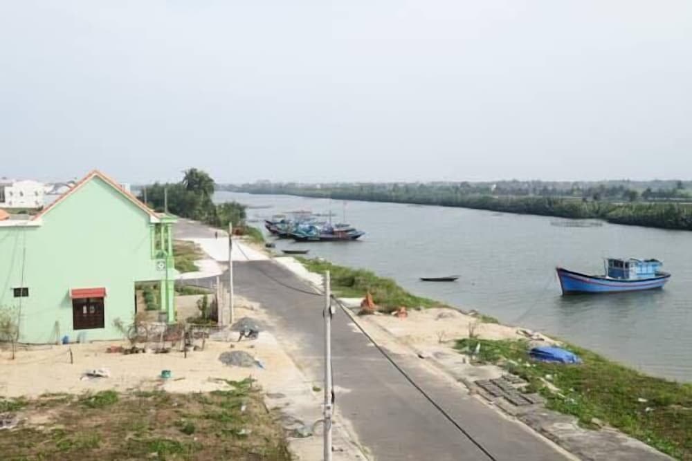 River Park Homestay And Hostel 54/58
