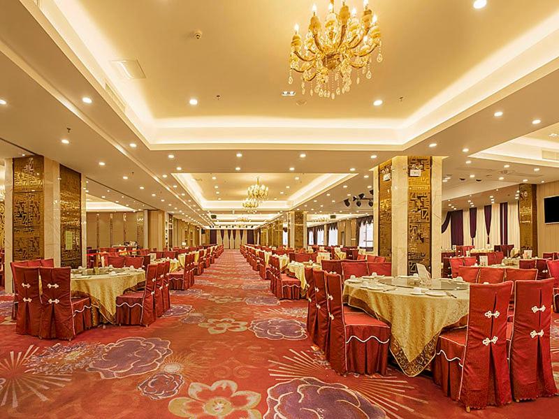 Vienna Hotel (Shenzhen Guanlan Guanhuyuan) 38/46