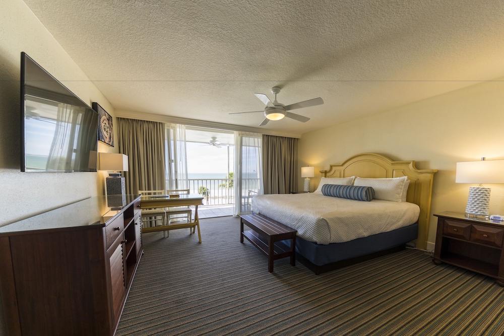 Pink Shell Beach Resort & Marina 13/40