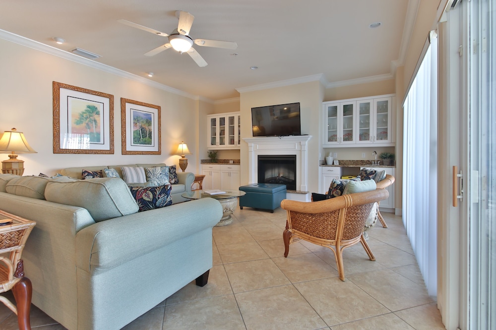 Tortuga Inn Beach Resort 32/76