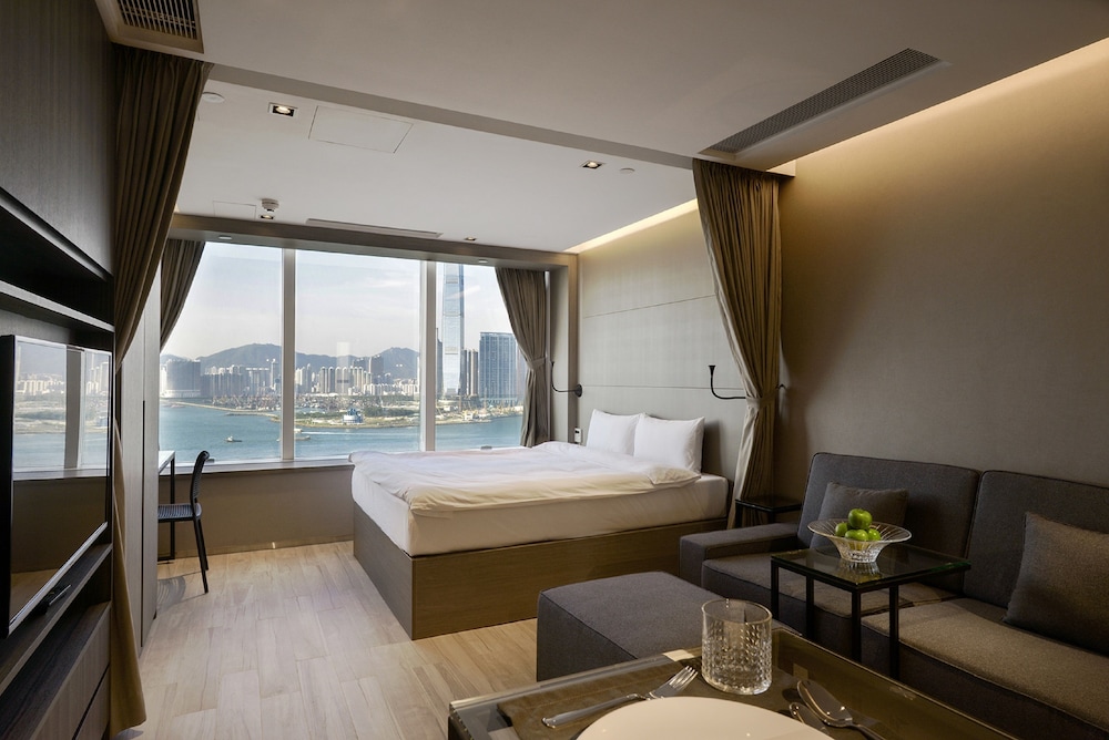 CM+ Hotels and Serviced Apartments 14/44