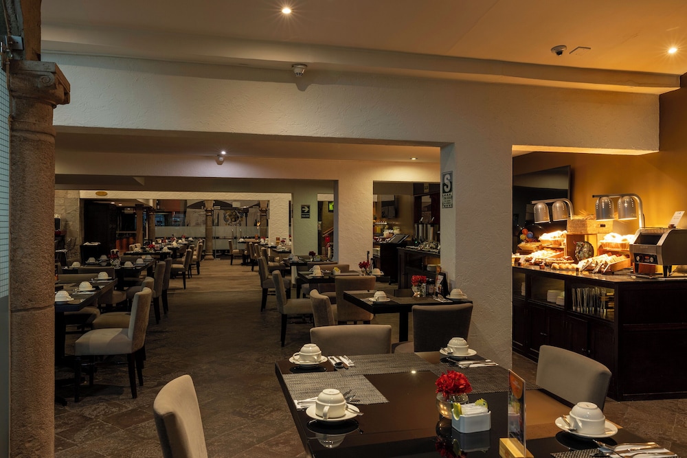 Wyndham Costa Del Sol Cusco 62/79