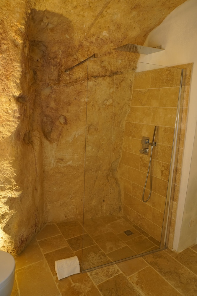 Cinque Elementi Sassi Matera 48/50