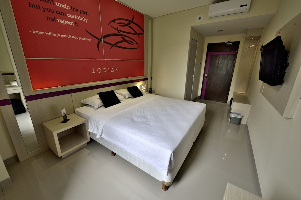 SUPERIOR, KING BED
