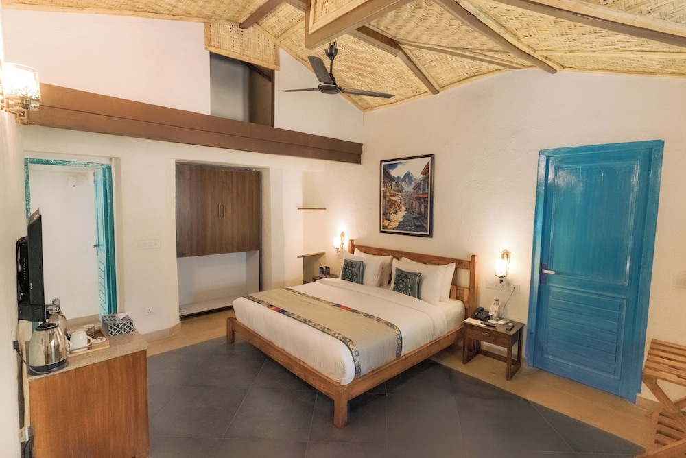 Tree Of Life Birdsong Chalets, Dharamshala 12/50