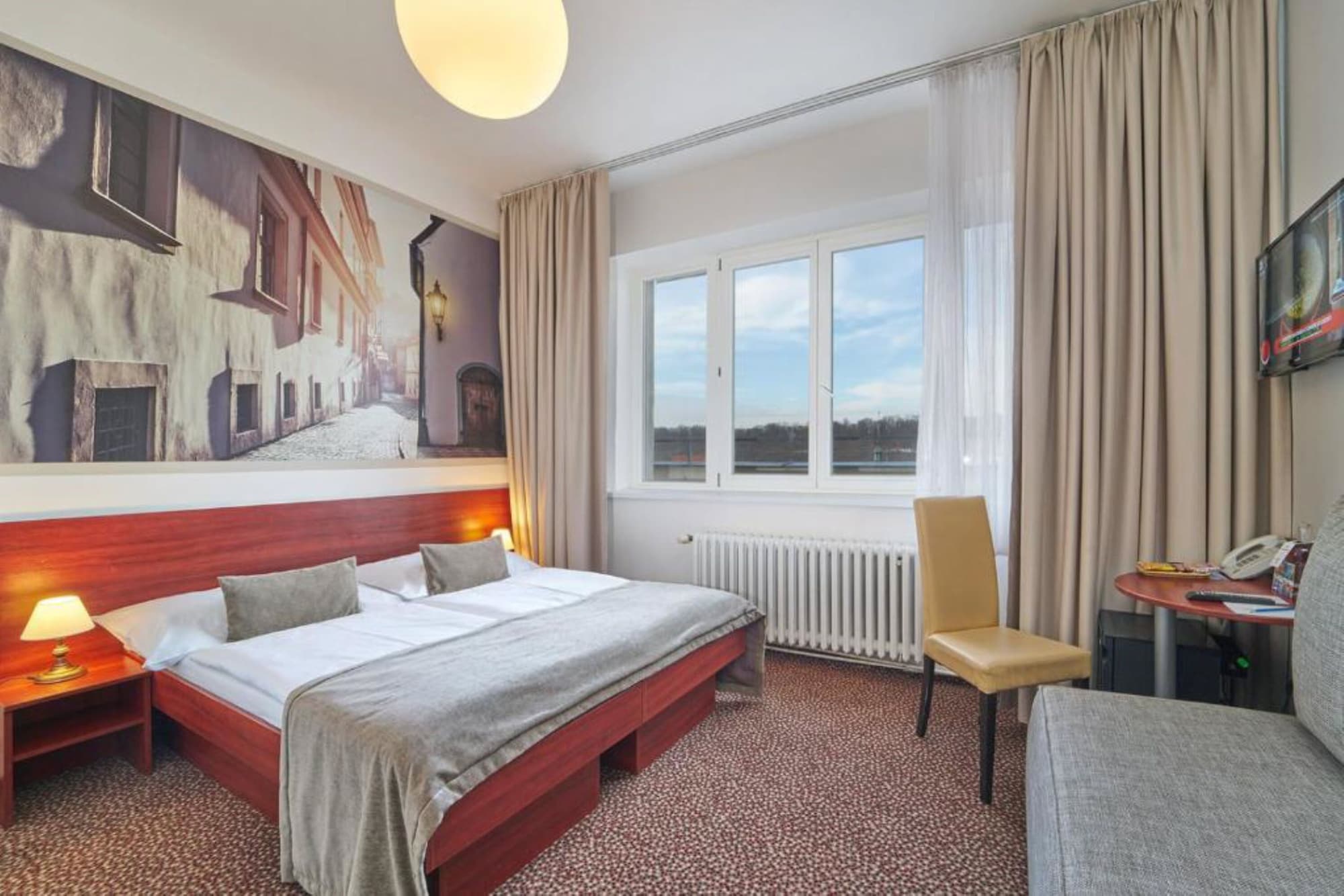 STANDARD, DOUBLE BED