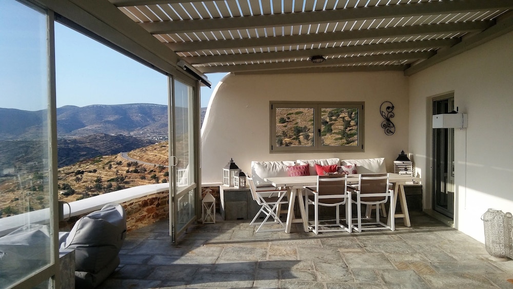 Villa Baya 11/17