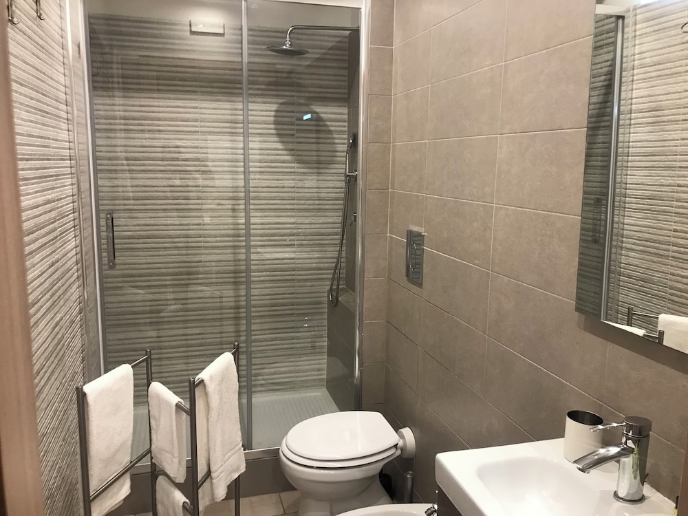 Residenza Flegrea 38/50