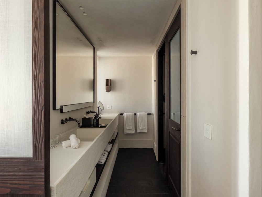 Anandes Hotel - Adults Only 58/63