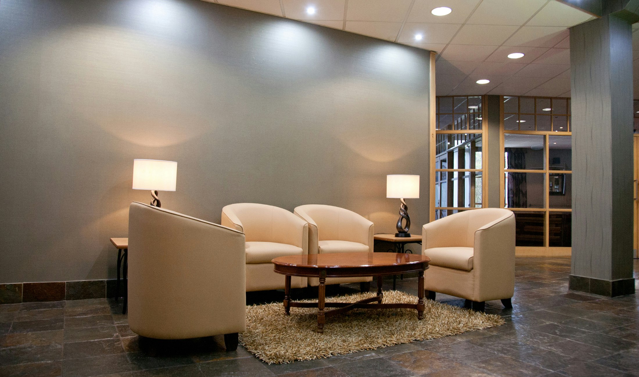 Castlecary House Hotel 32/37