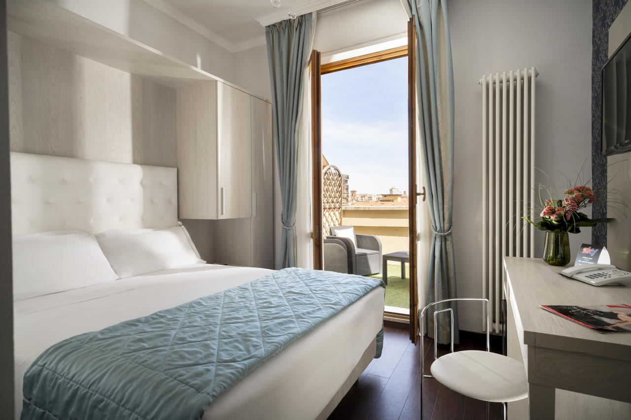 Hotel Re Enzo 65/102