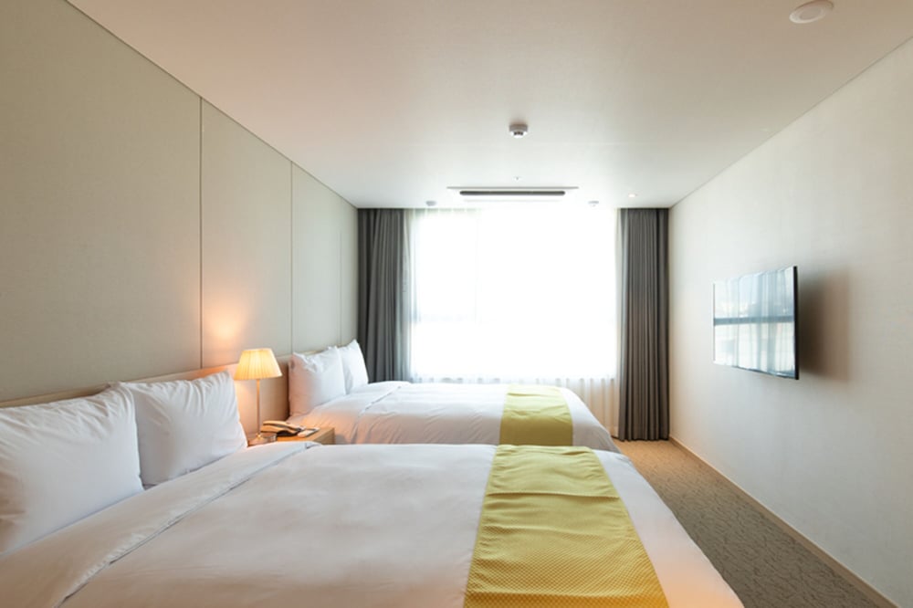 HOTEL WIN STORY 14/52