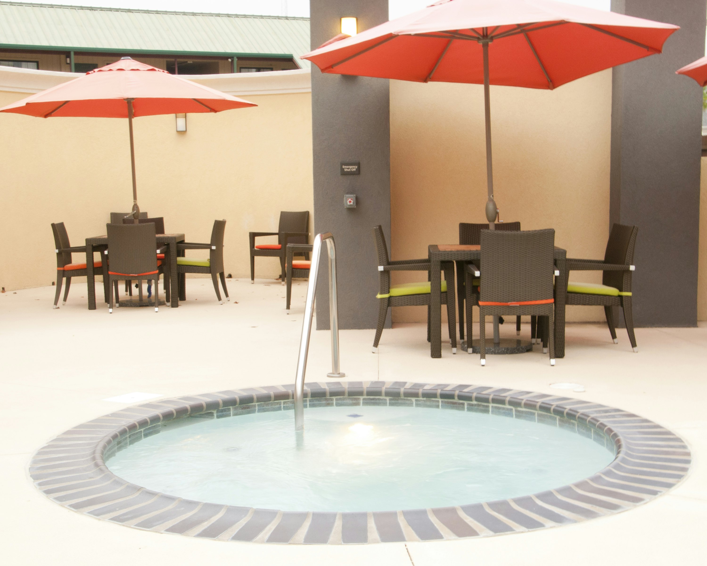 Hampton Inn by Hilton Leesville Fort Polk 17/40