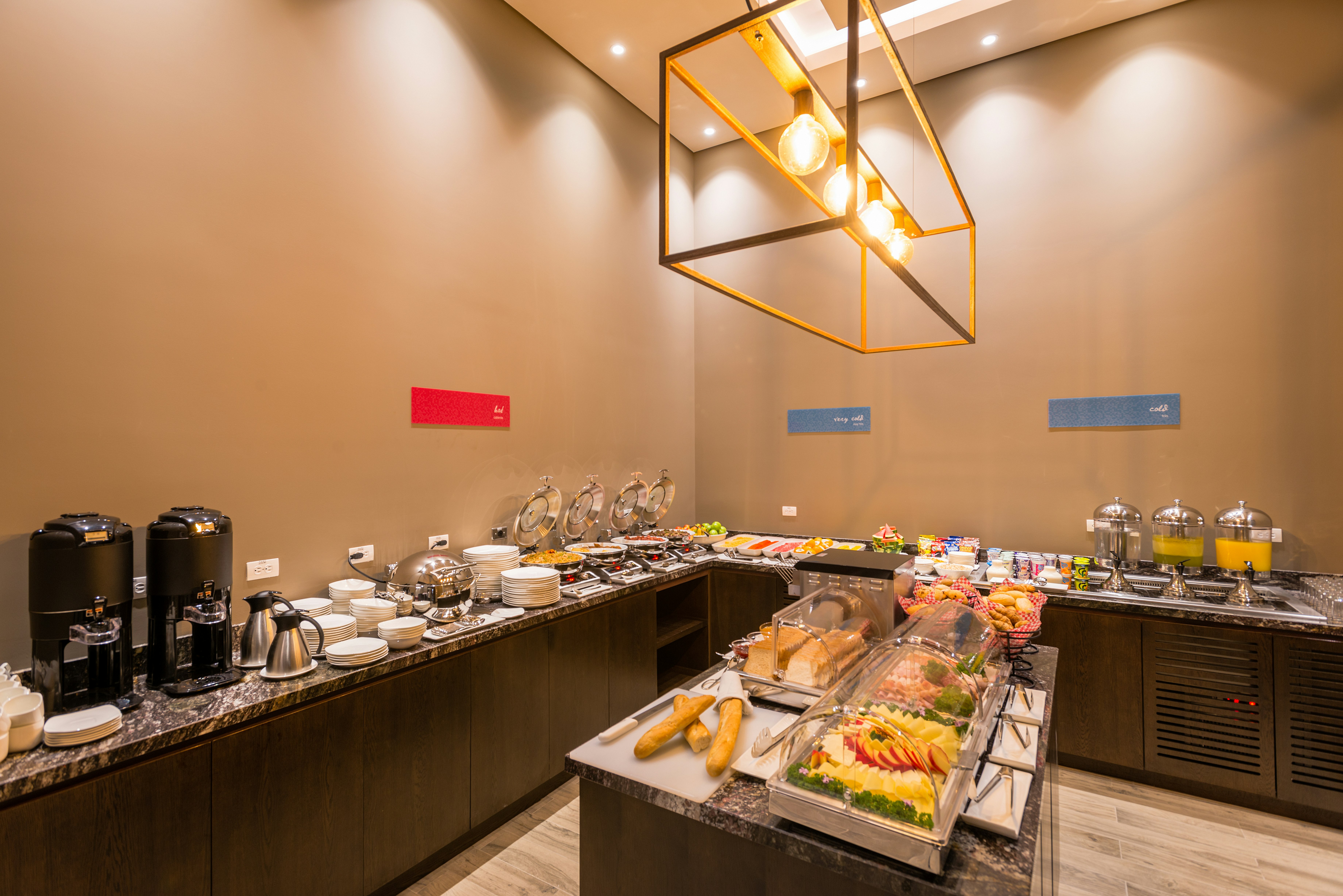 Hilton Garden Inn Bogota Airport 43/53