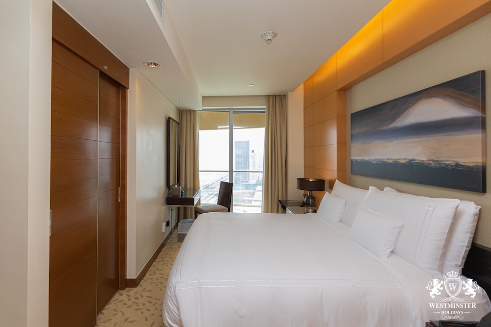 Westminster Dubai Mall 12/50