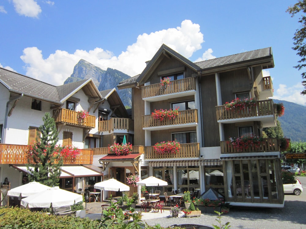 Hotel Le Gai Soleil 3/68