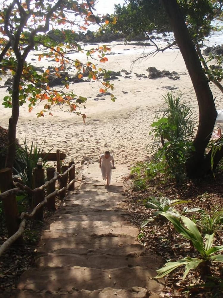 Jungle Hill Beach Bungalow 53/63
