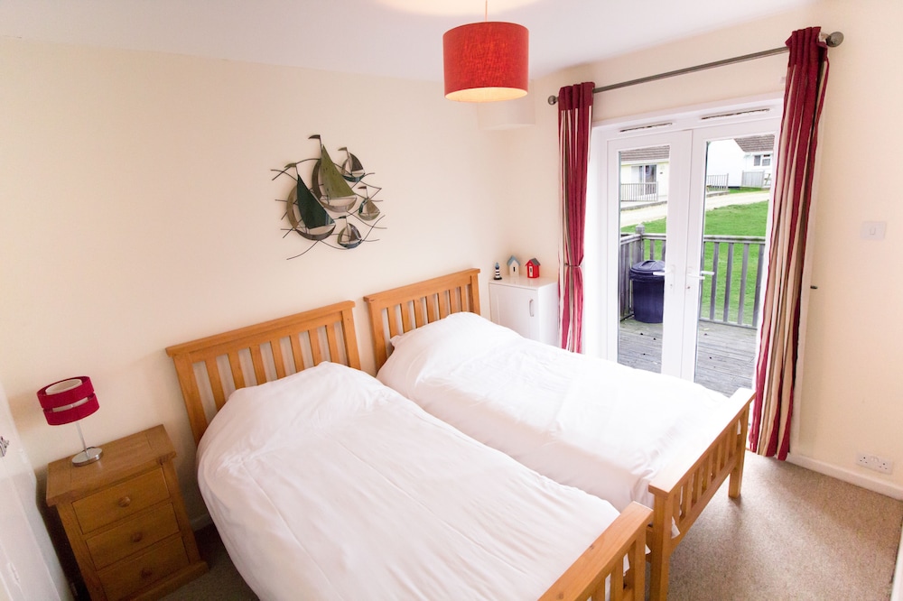 Seaview Holidays 3/33
