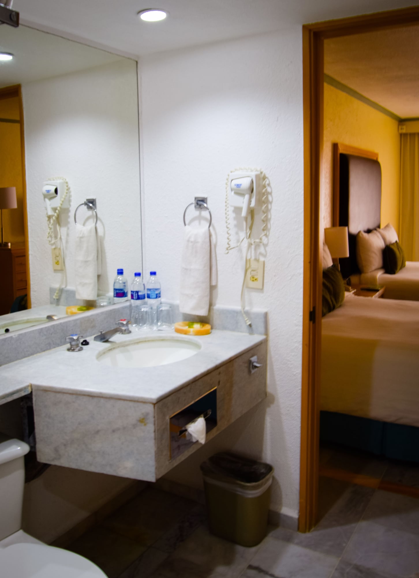 JUNIOR SUITE, DOUBLE BED, OCEAN FRONT