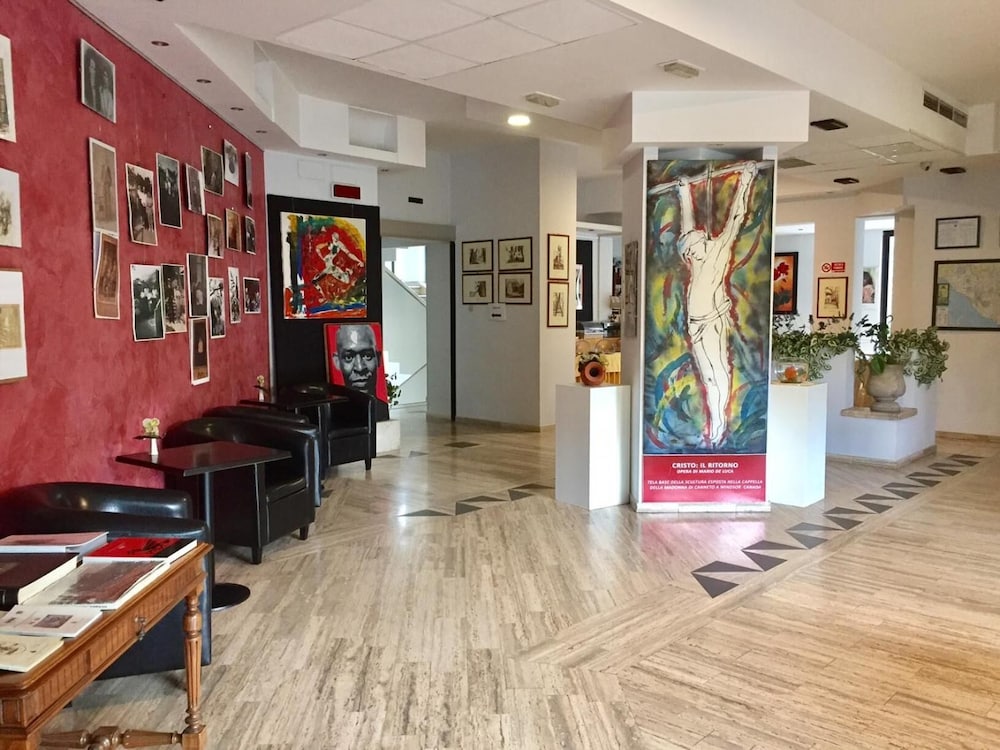 Sant Elia Hotel 4/49