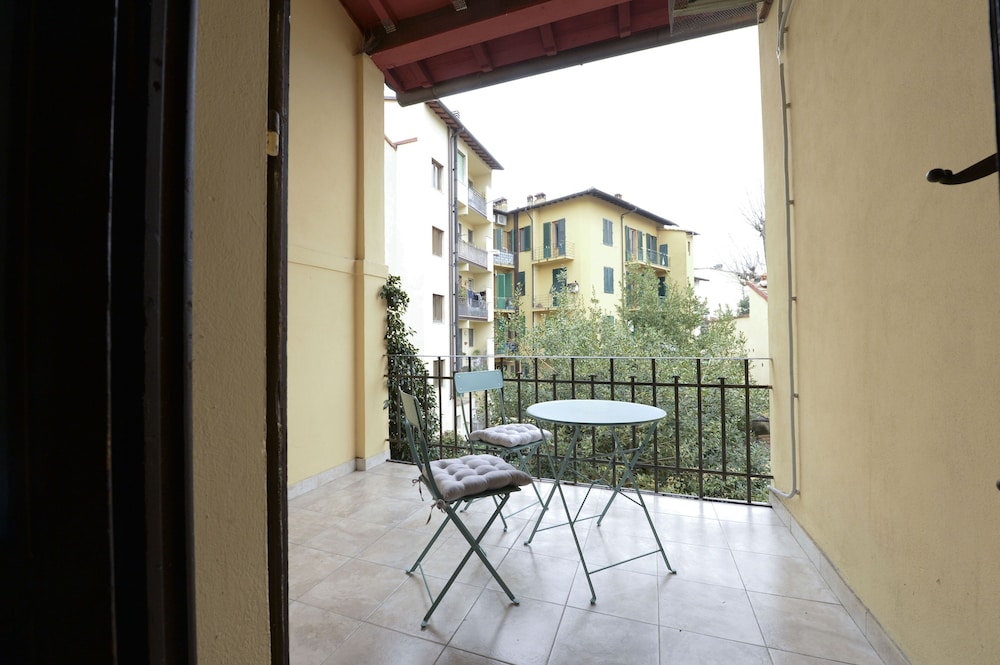 Palazzo Oliveto 60/60