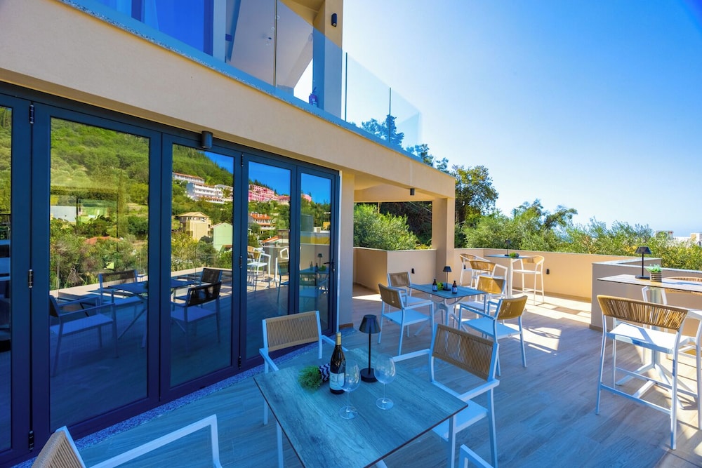 Nobile Boutique Hotel 23/43