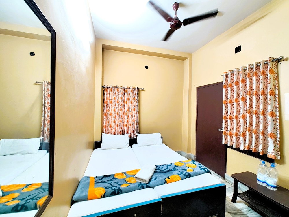 Teerth Guest House 11/64