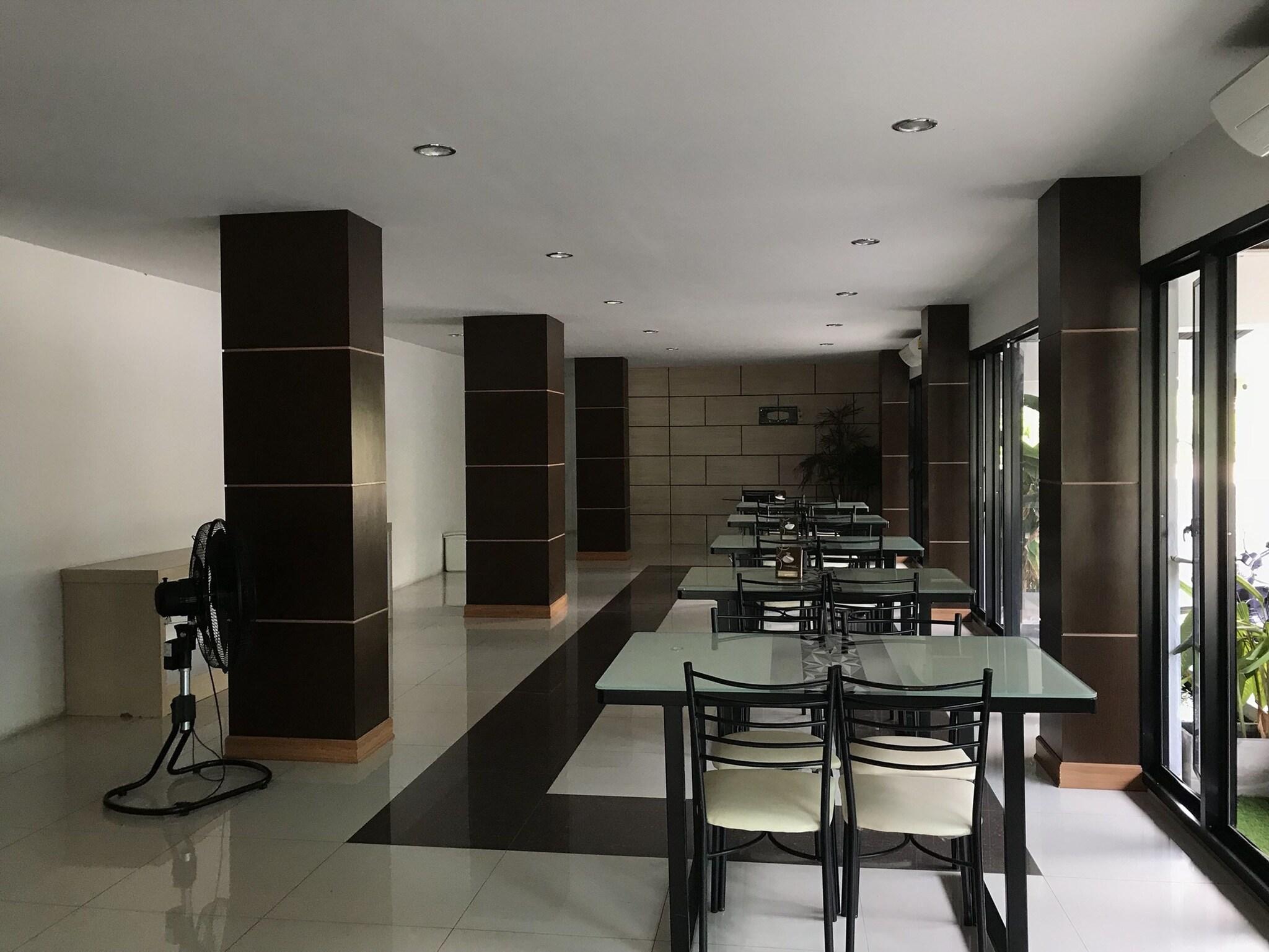 Bordin Hotel 28/33