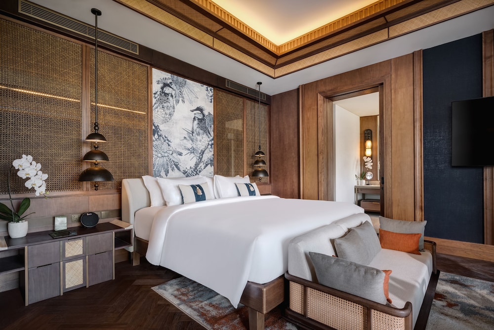 Premier Tropical Suite