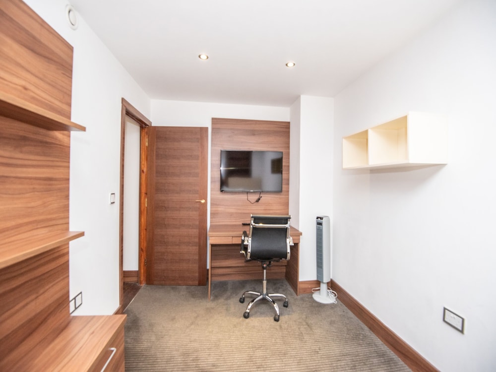 Livin Serviced Apartments 57/68
