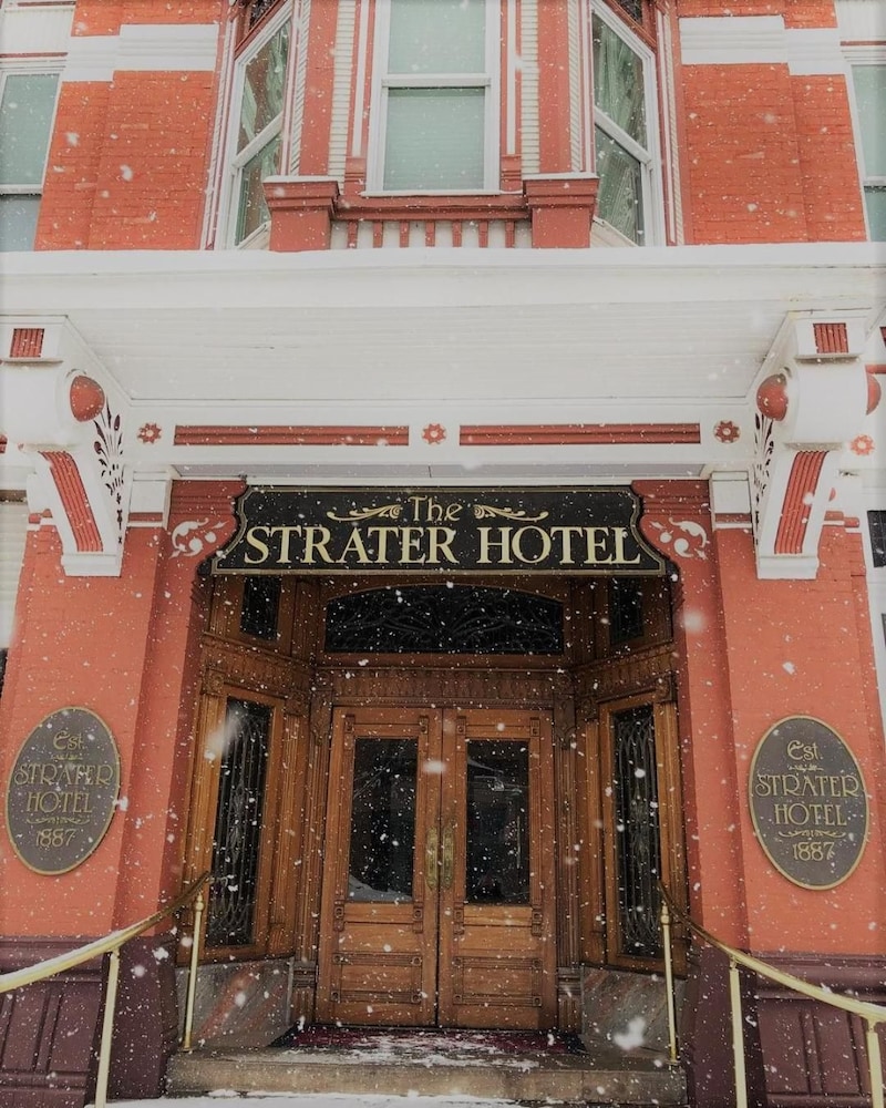 HISTORIC STRATER HOTEL 8/68