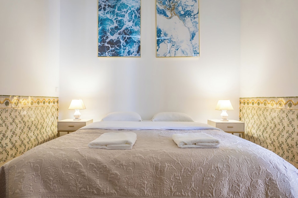 Santa Justa Prime Guesthouse 35/50