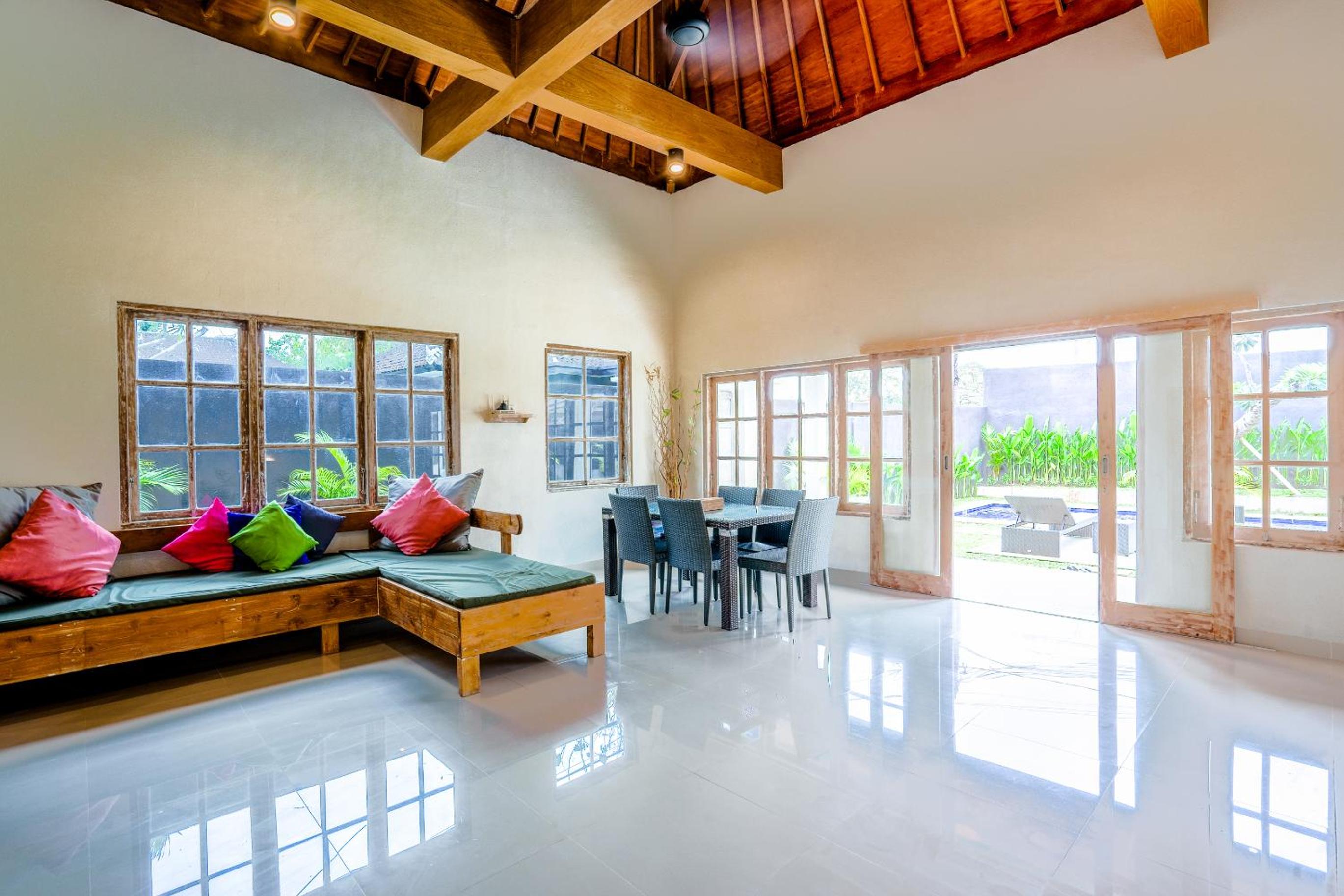 The Catur Villa 34/50