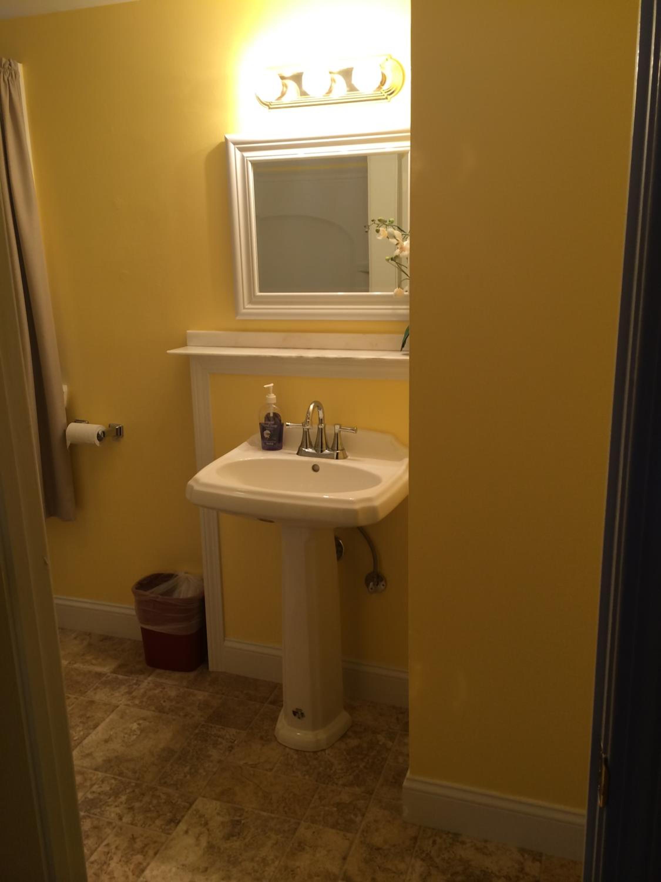 Lodge at Kennebunk 24/25