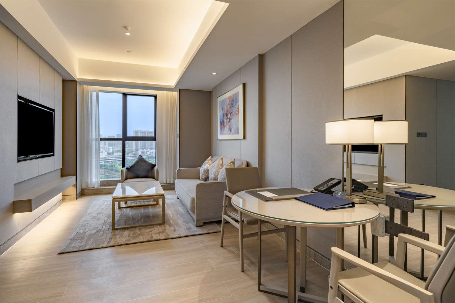 DoubleTree by Hilton Shenzhen Nanshan Hotel and Residences 35/45
