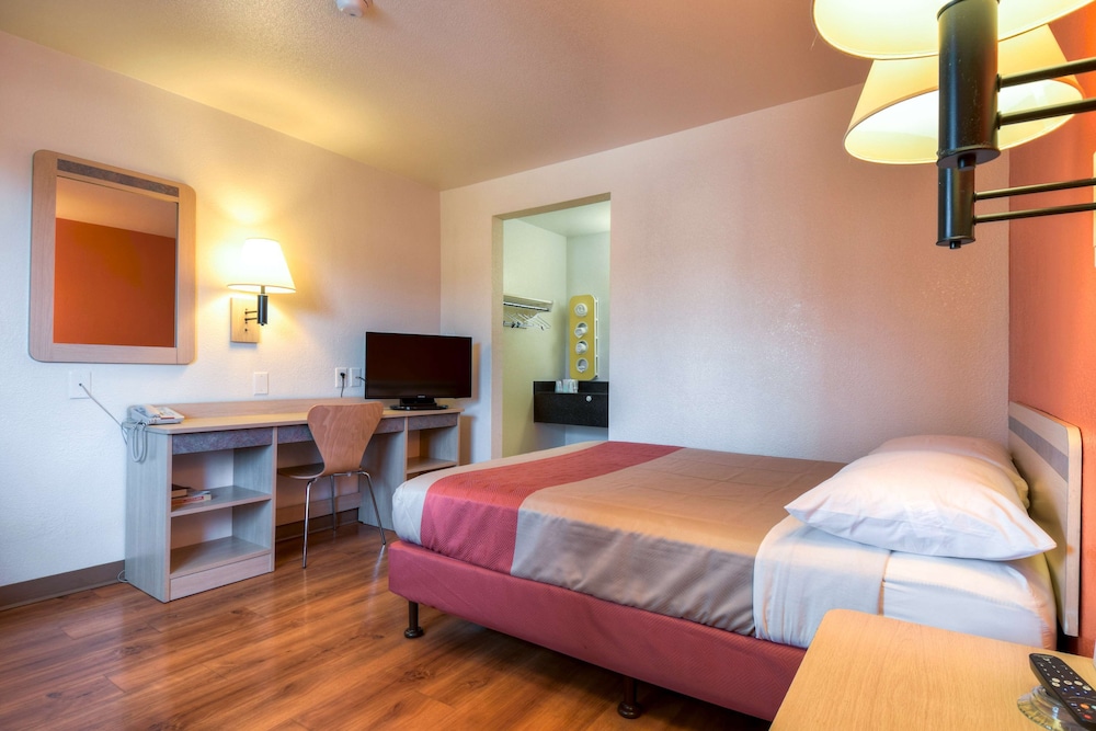 Motel6 Escondido Ca 22/54